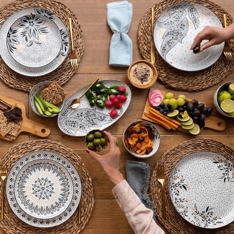 Artisanne Noir Set of 4 Dinner Plates, D27cm, Monochrome