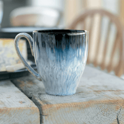 Image showing the Halo Large mug product.