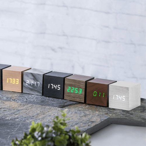 Cube Click Clock, L6.8 x W6.8 x H6.8cm, White/White