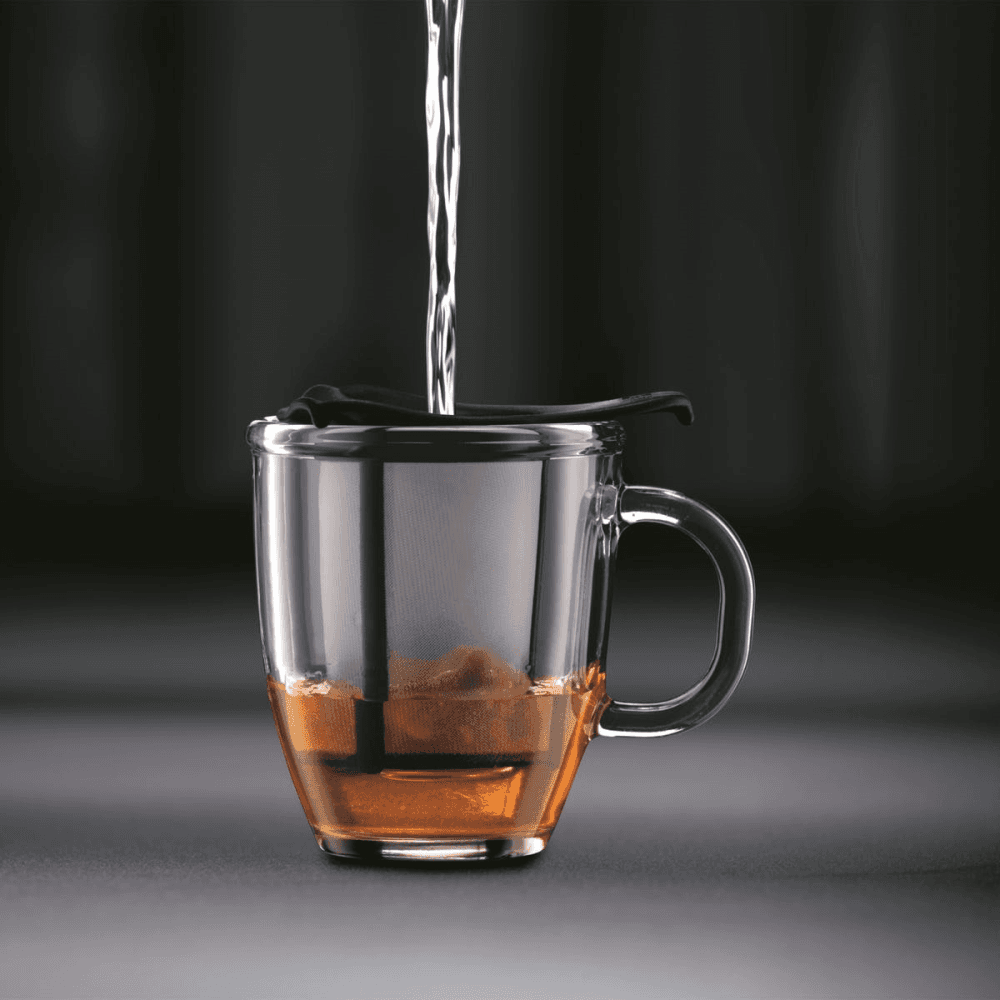 Yo-Yo Mug and tea strainer, 35cl, Black