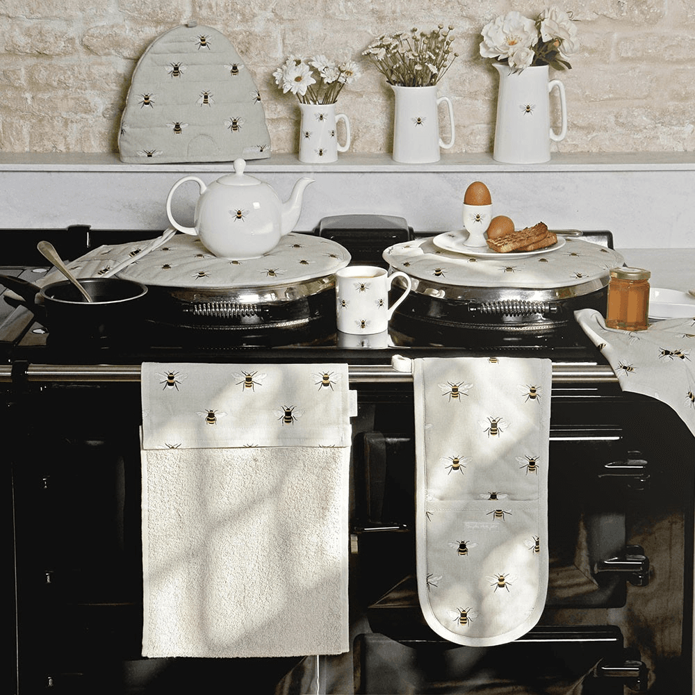 Bees Circular hob cover, Dia38cm