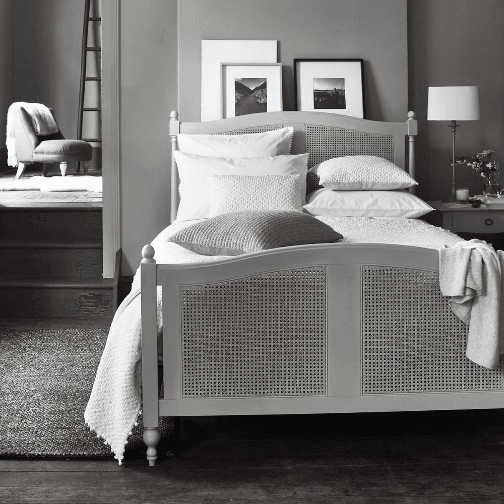 Avignon - 200 Thread Count Cotton Super king duvet cover, W260 x L220cm, White