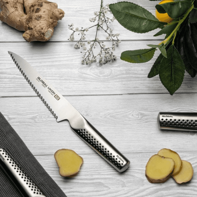 Ukon Scalloped Utility Knife, 15cm, Silver