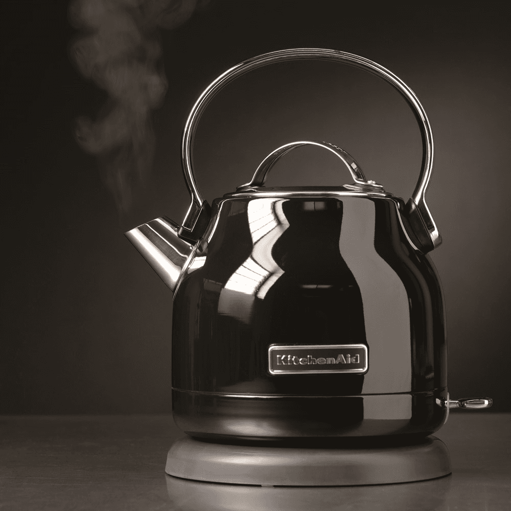 Traditional Dome kettle, 1.25 litre, onyx black