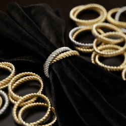 Image showing the Deco Twist Set of 4 napkin rings, Gold product.