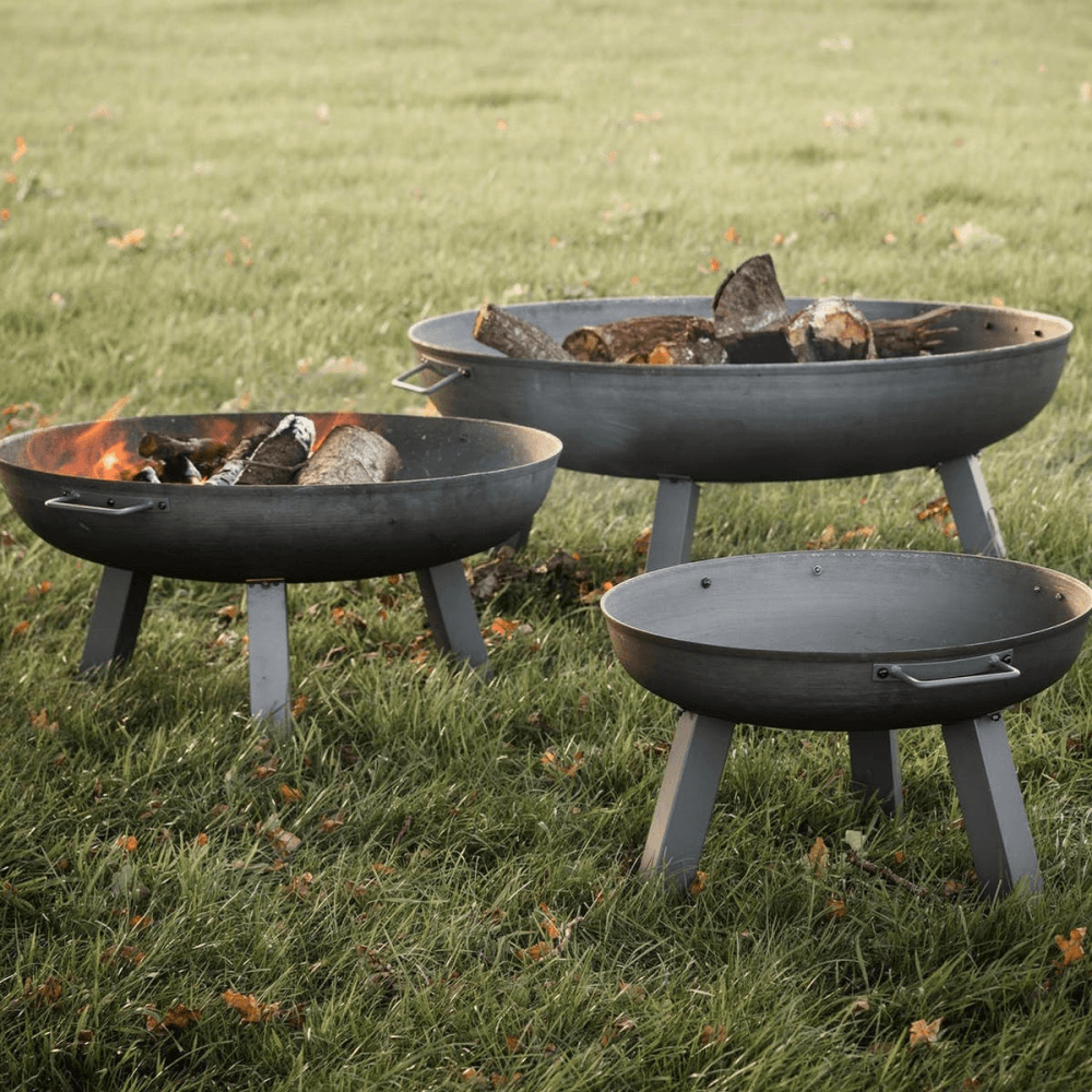 Foscot Small fire pit, H34.5 x W55 x D55cm, Black